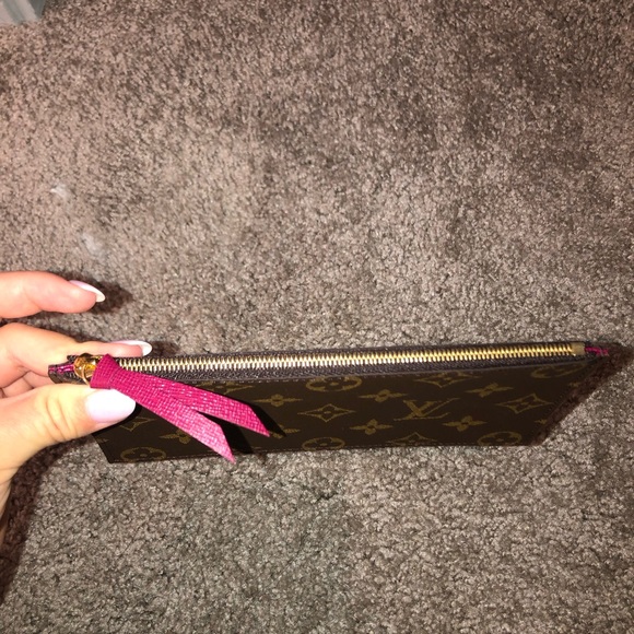 Louis Vuitton Félicie Pochette - Picture 12 of 12